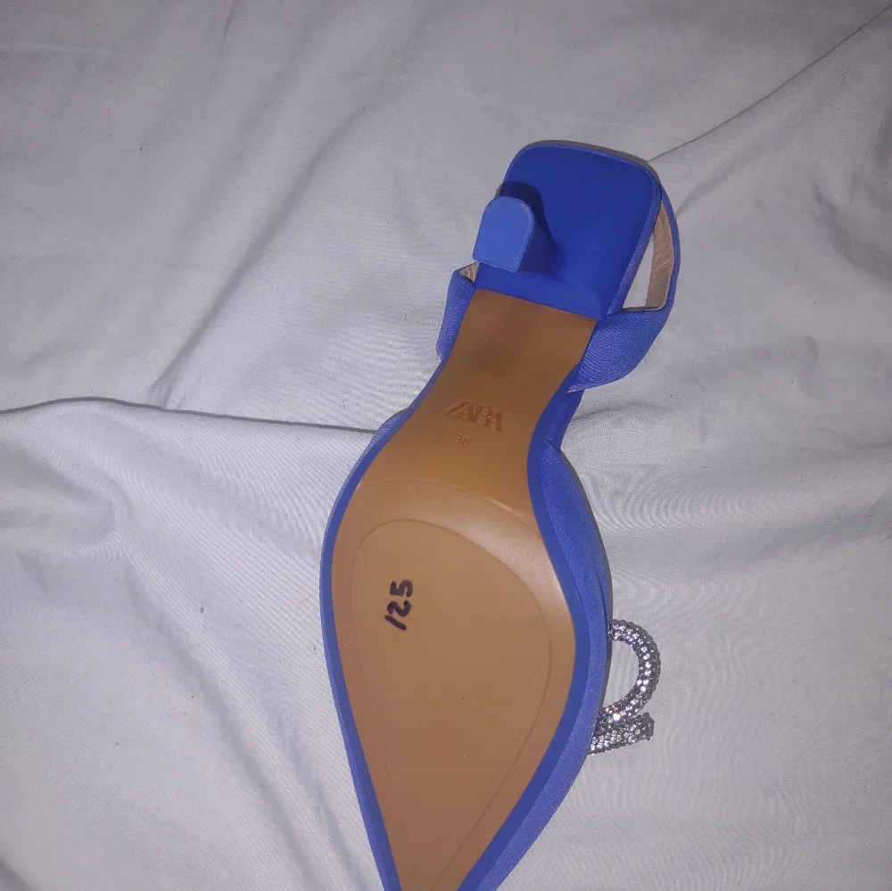 ZARA EMBELLISHED BOW HEELED SLINGBACKS ELEGANT SHORT HEELS - Picture 3 of 6